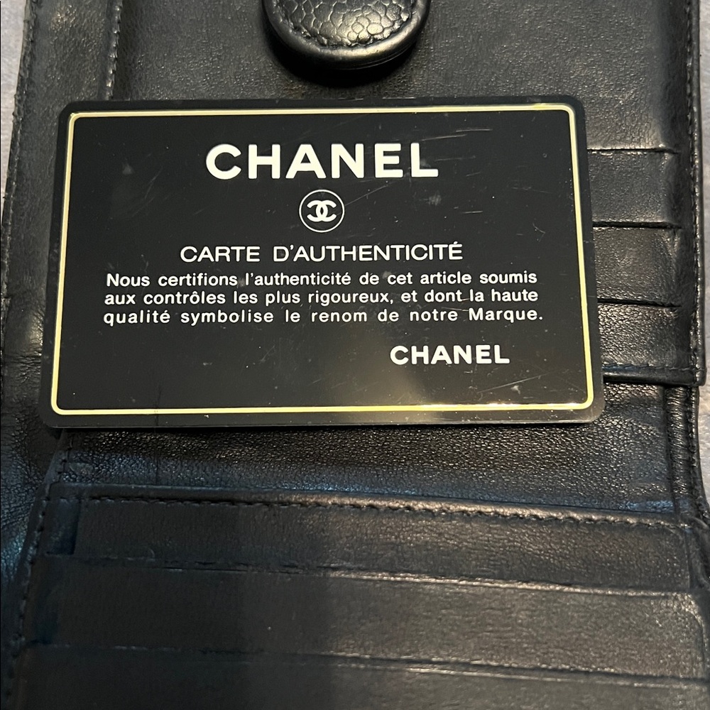 CHANEL Black Textured Leather Wallet GUC see all photos! - Picture 3 of 16